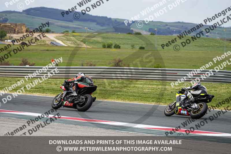 cadwell no limits trackday;cadwell park;cadwell park photographs;cadwell trackday photographs;enduro digital images;event digital images;eventdigitalimages;navarra;no limits trackdays;peter wileman photography;racing digital images;trackday digital images;trackday photos